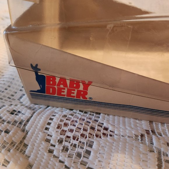 Girls shoes size 4 - Picture 2 of 5